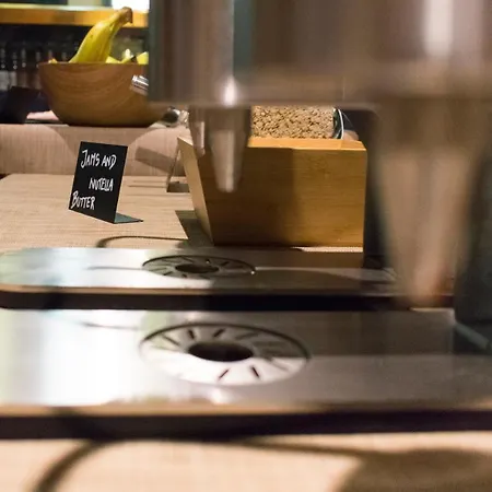 Kabul Party Hostel *