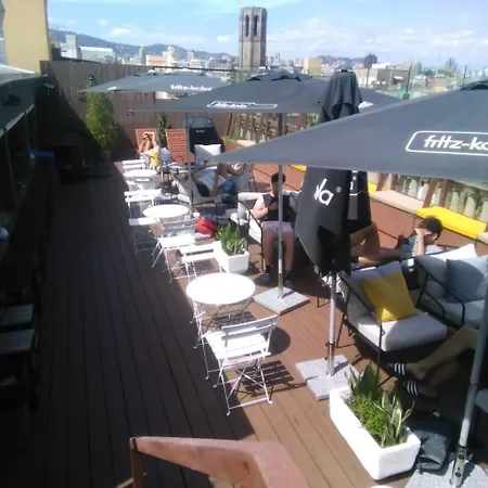 بيت شباب شباب كابول بارتي برشلونة