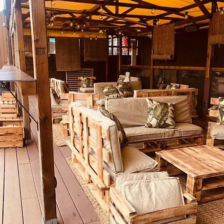 Albergue Kabul Party