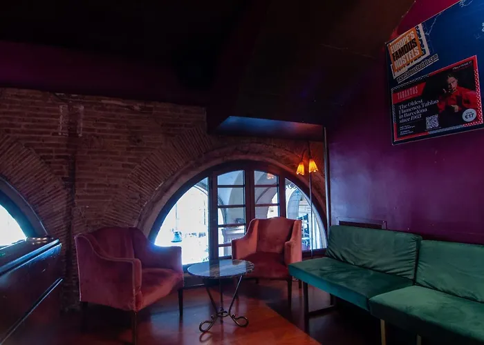 Kabul Party Hostel *