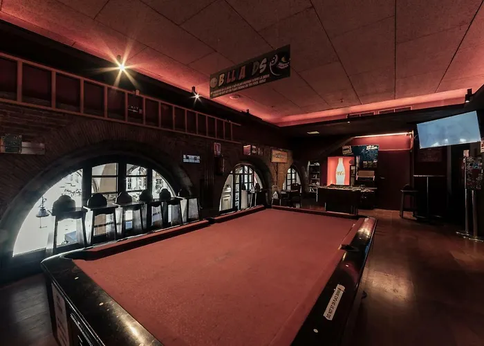 Hostel Kabul Party *